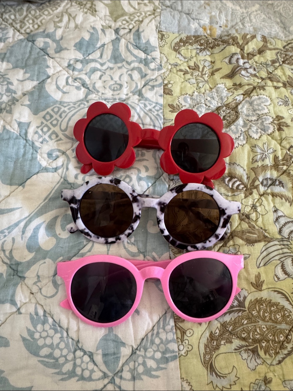 Kids Sunglasses Set - Pink, Red flower , Black/White speckled